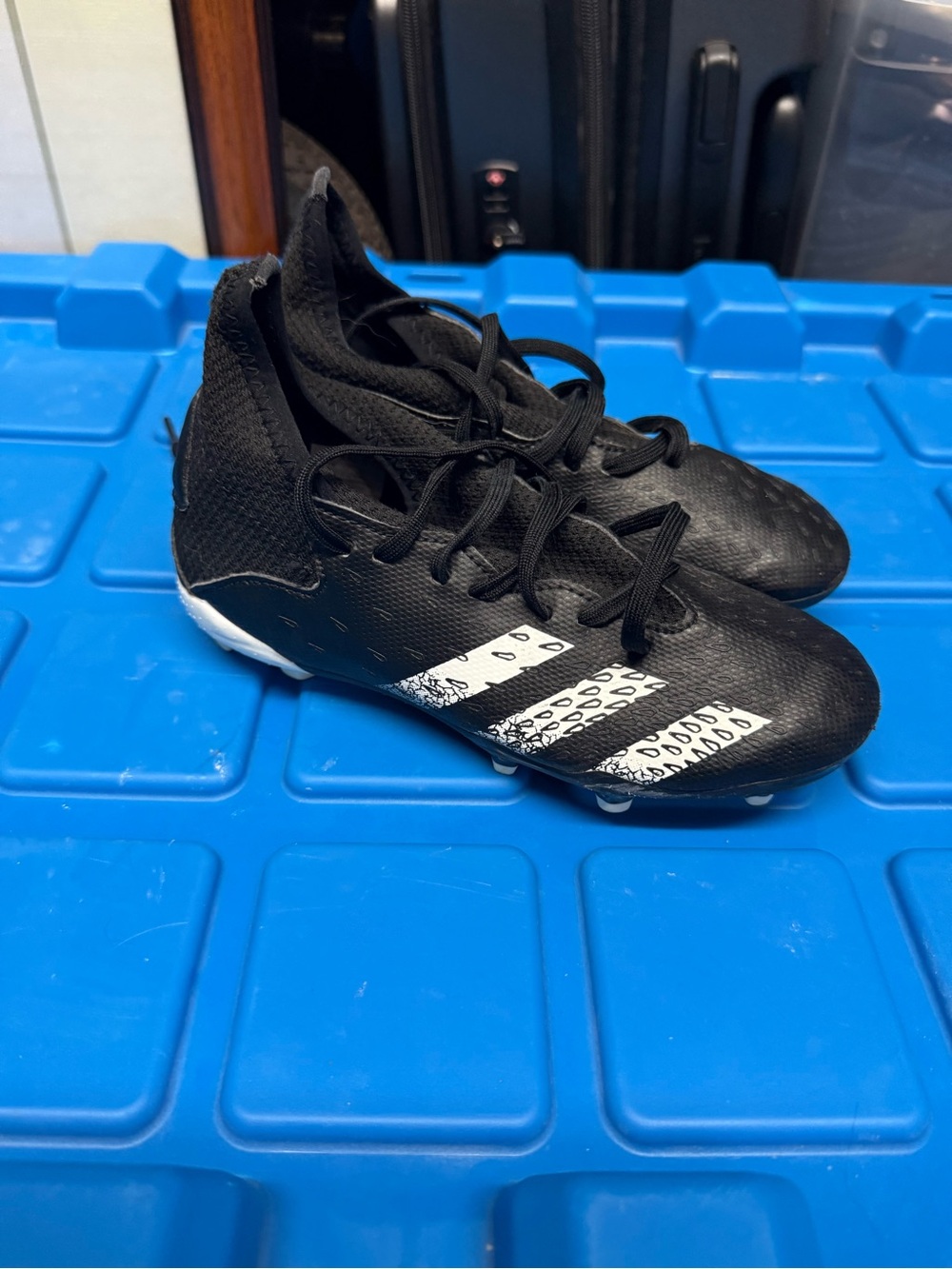 Kids Black Addidas Predators Soccer Cleats with White Stripes